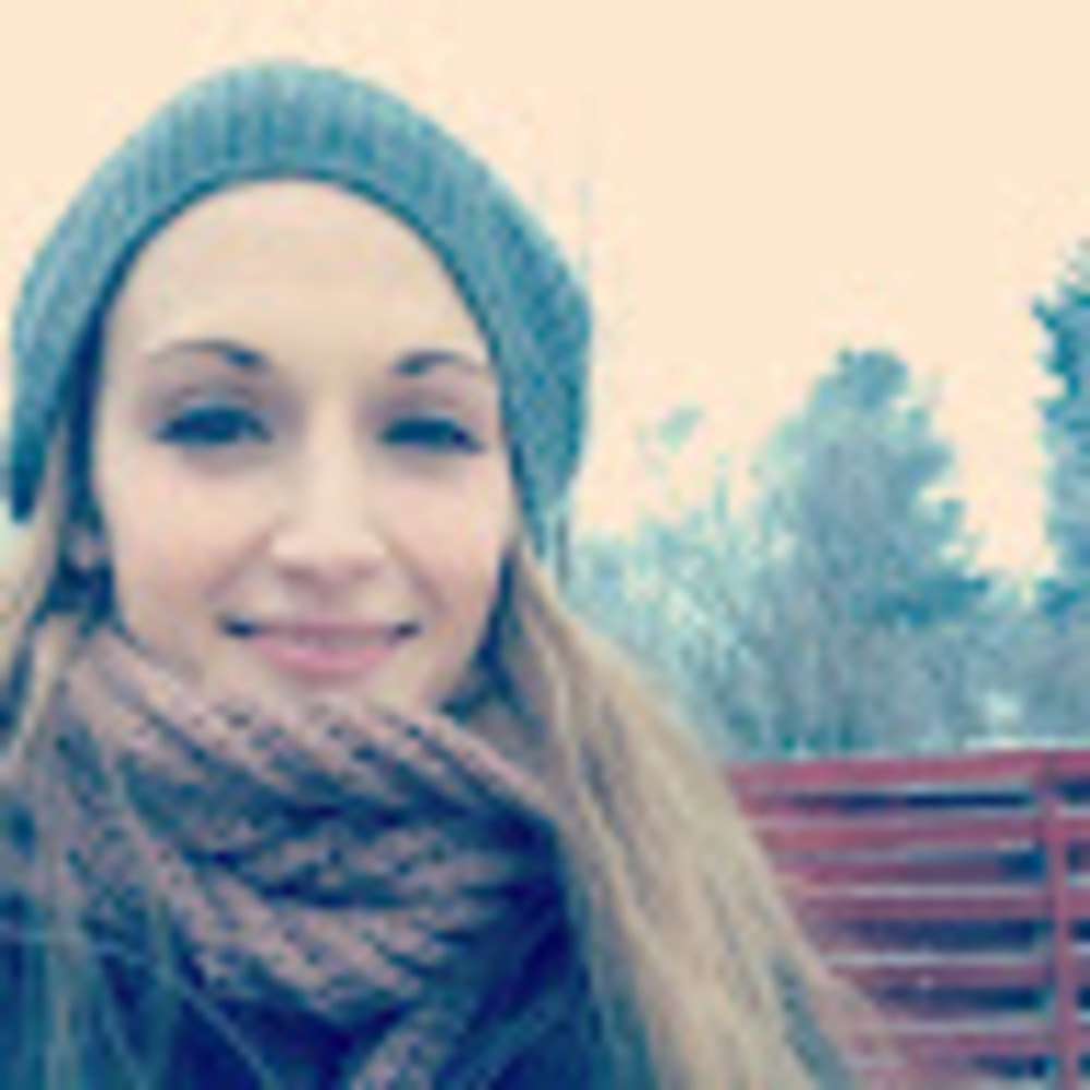 Meet your Posher, Carolyn